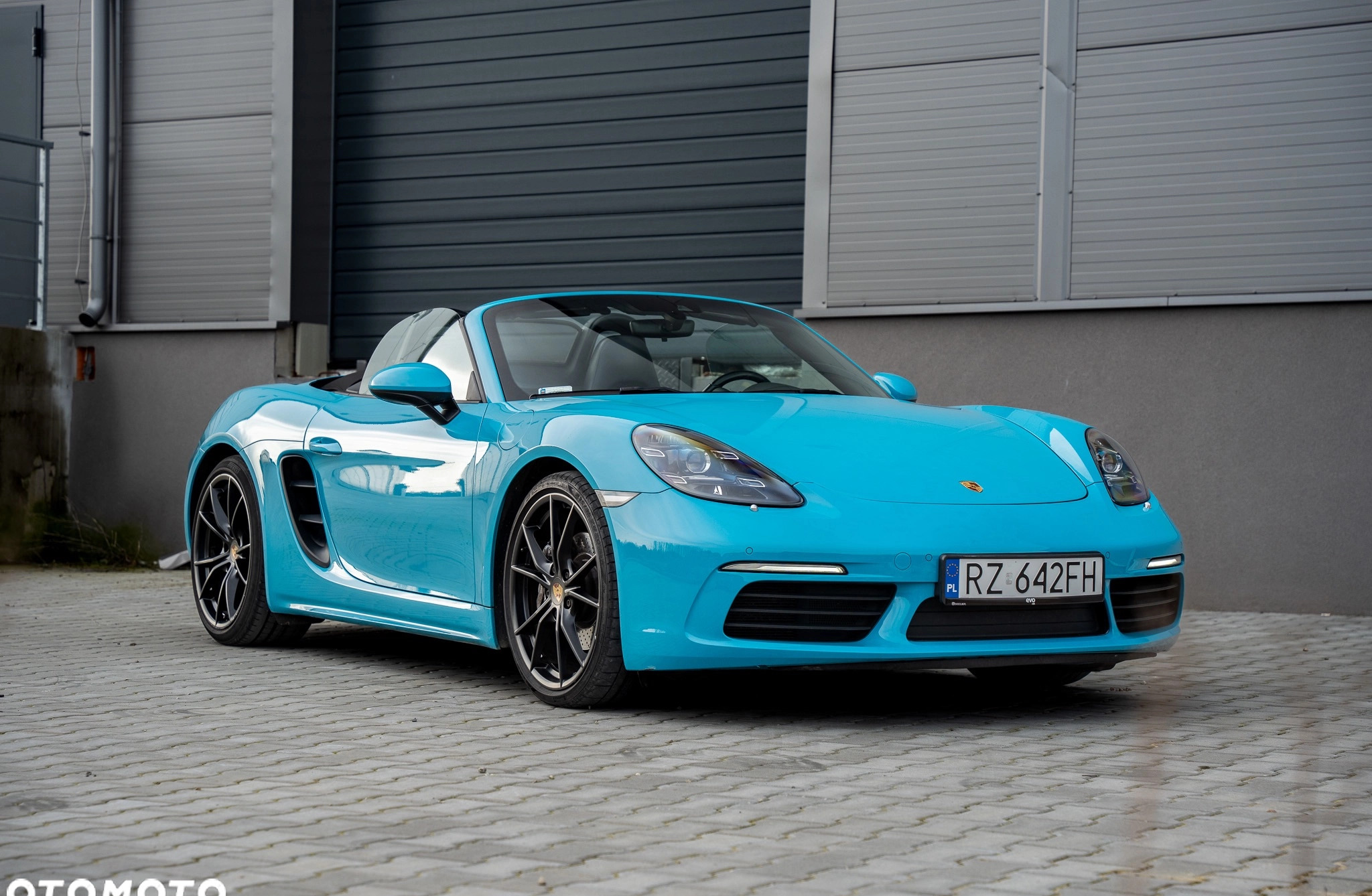 Porsche 718 Boxster cena 269999 przebieg: 113500, rok produkcji 2019 z Ropczyce małe 781